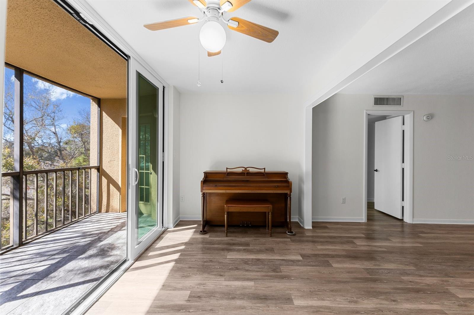 IMPERIAL PINES CONDO - Residential