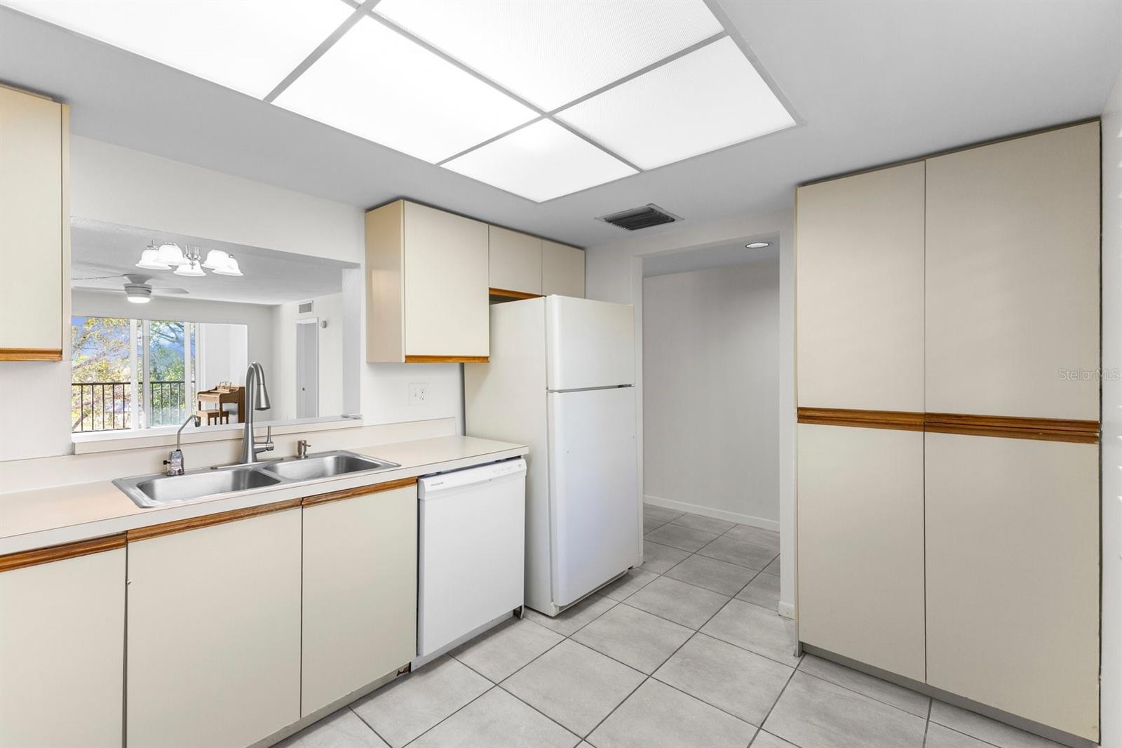 IMPERIAL PINES CONDO - Residential