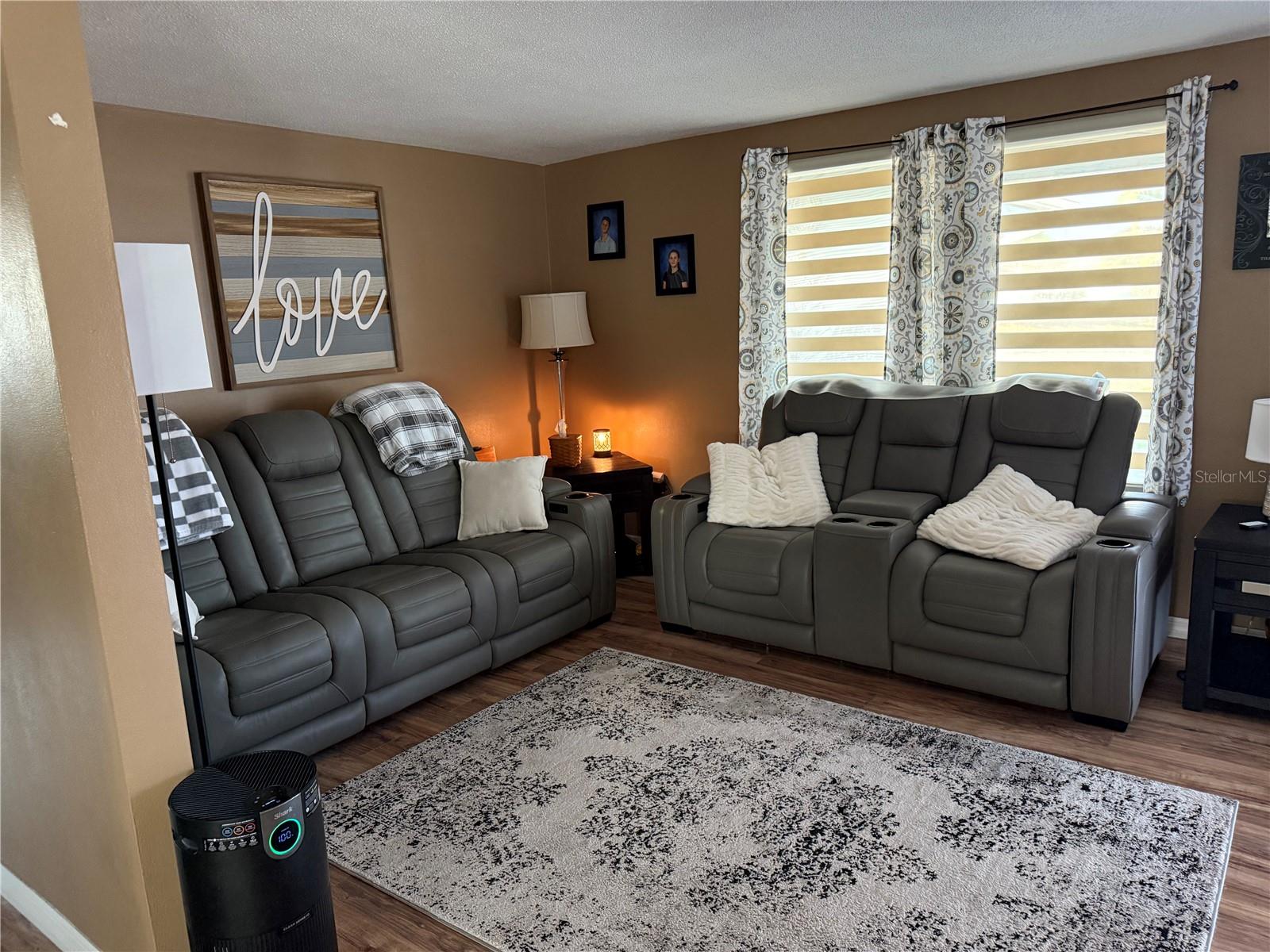 JASMINE LAKES - Residential