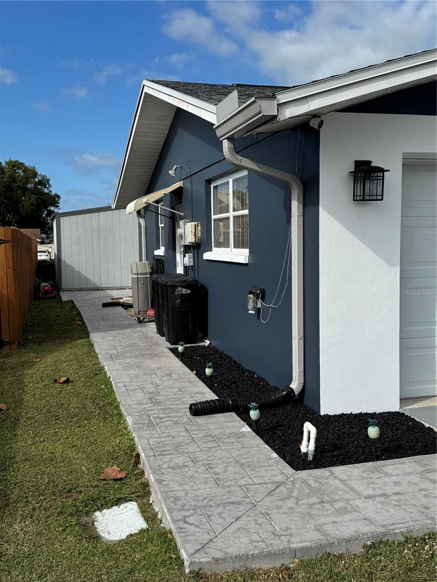 JASMINE LAKES - Residential