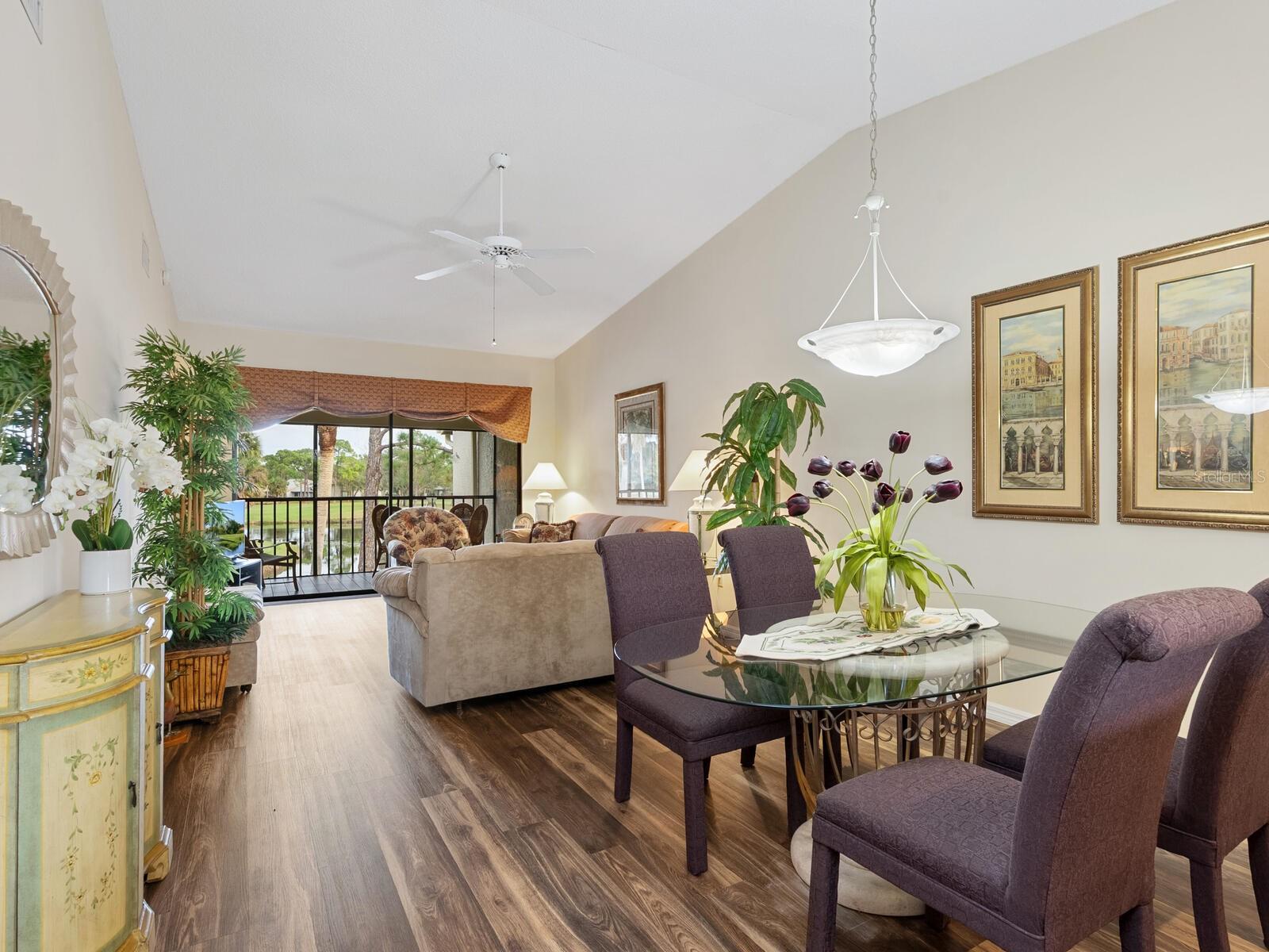 WEYBRIDGE - Residential