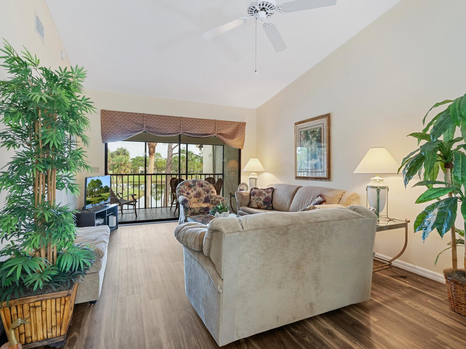 WEYBRIDGE - Residential