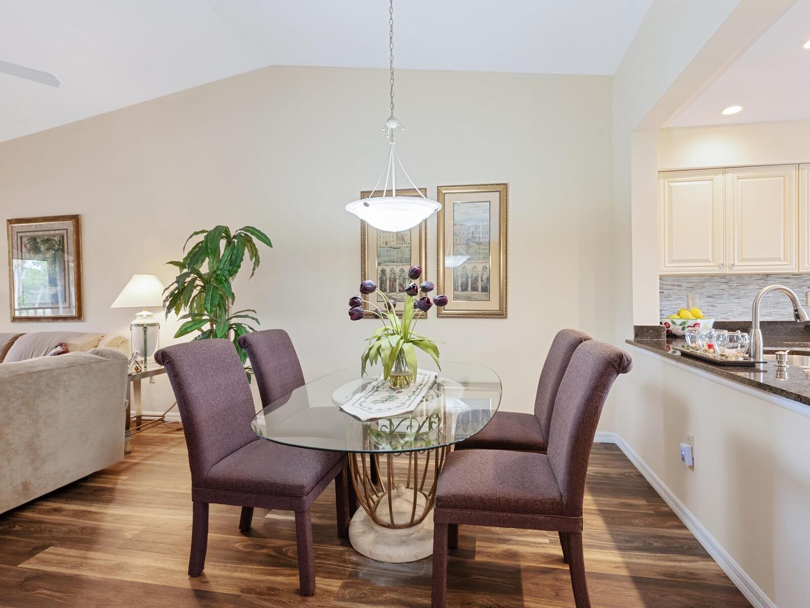 WEYBRIDGE - Residential