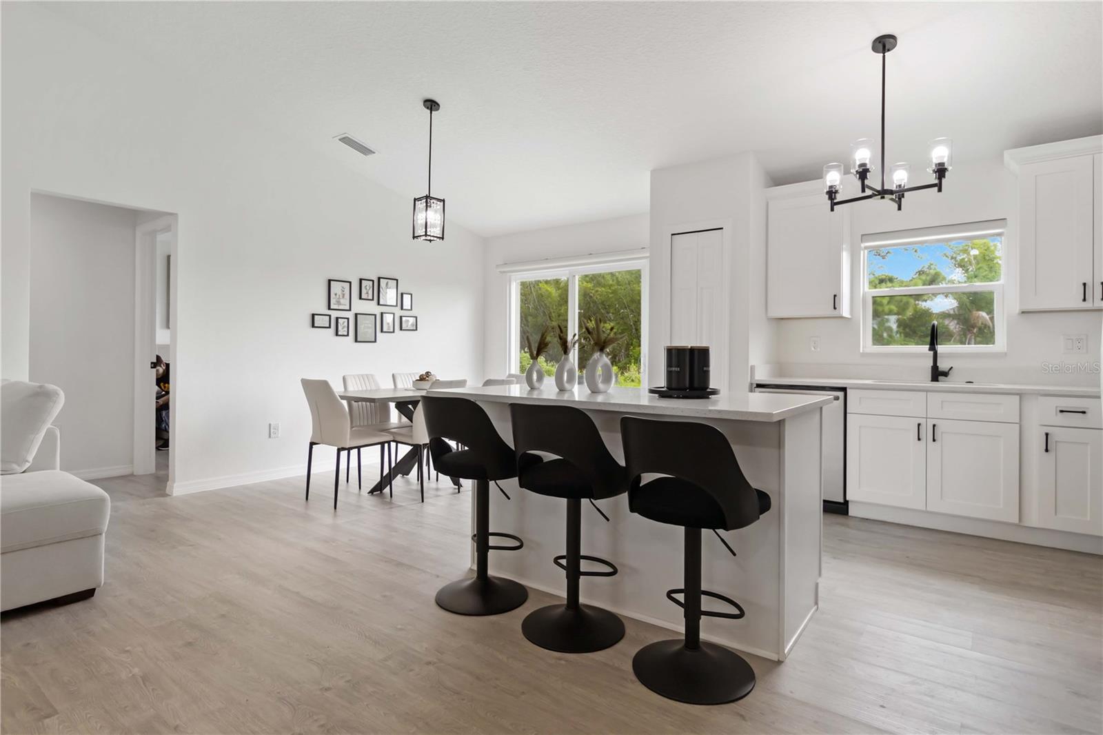 PORT MALABAR UNIT 18 - Residential