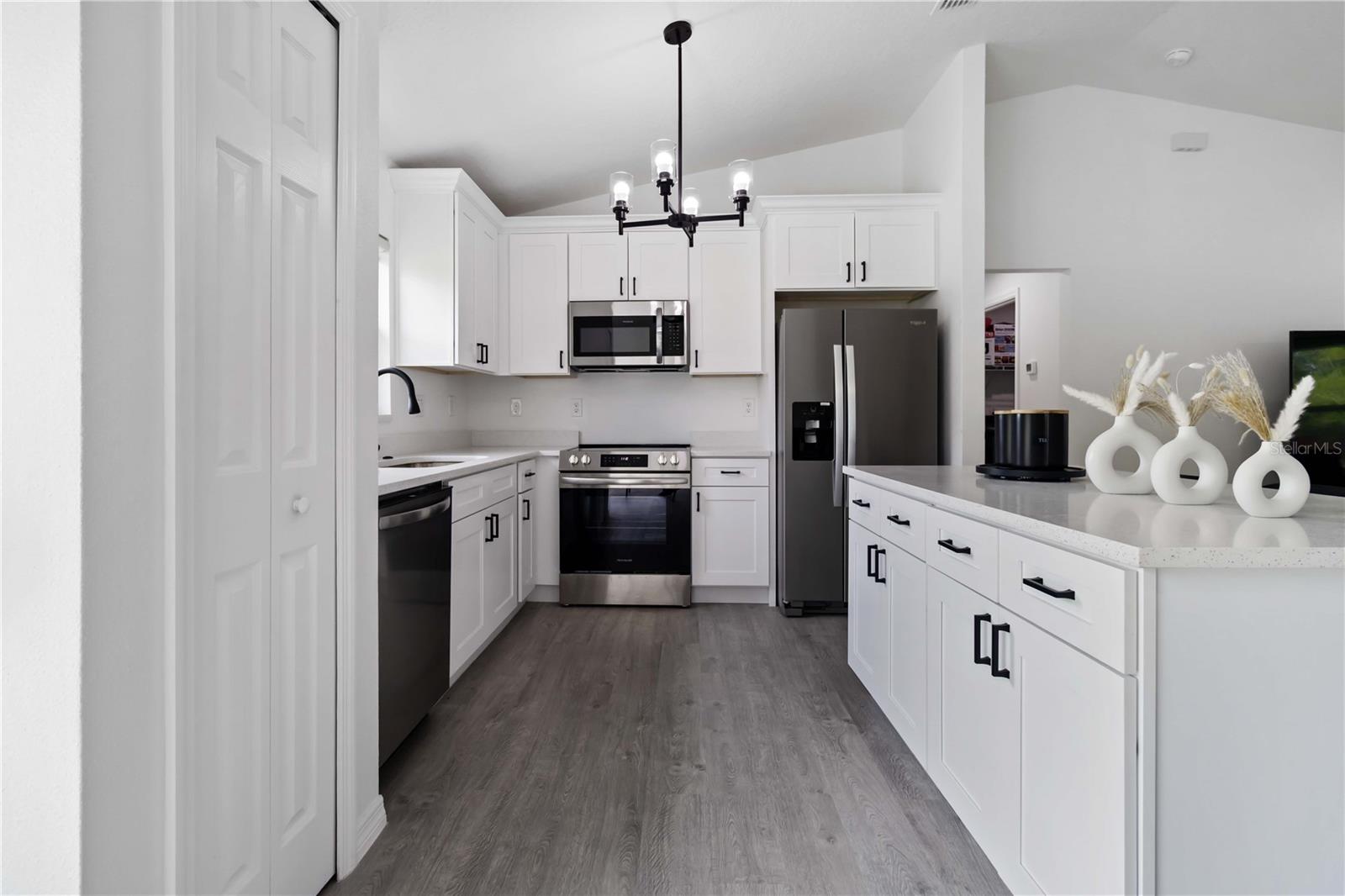 PORT MALABAR UNIT 18 - Residential