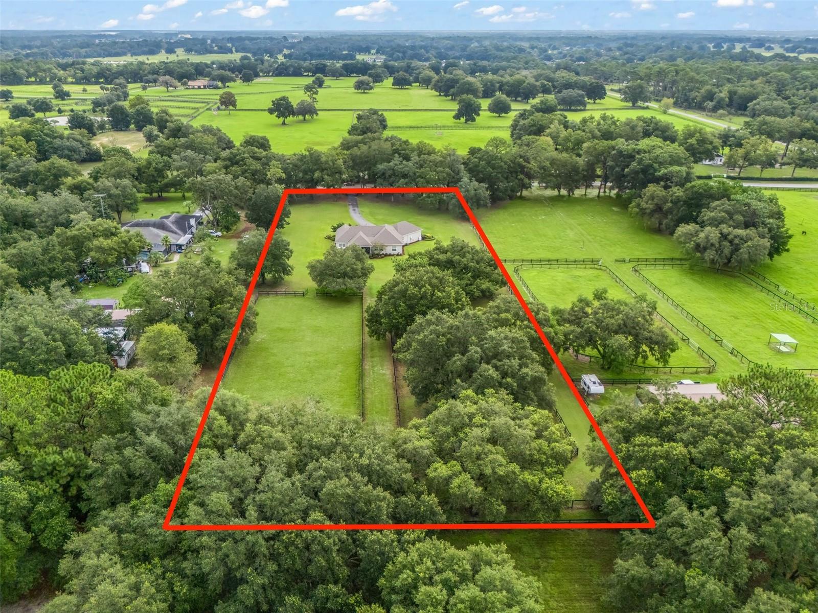 DERBY FARMS - Residential