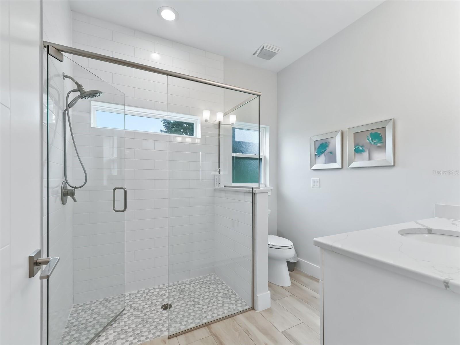 DERBY FARMS - Residential