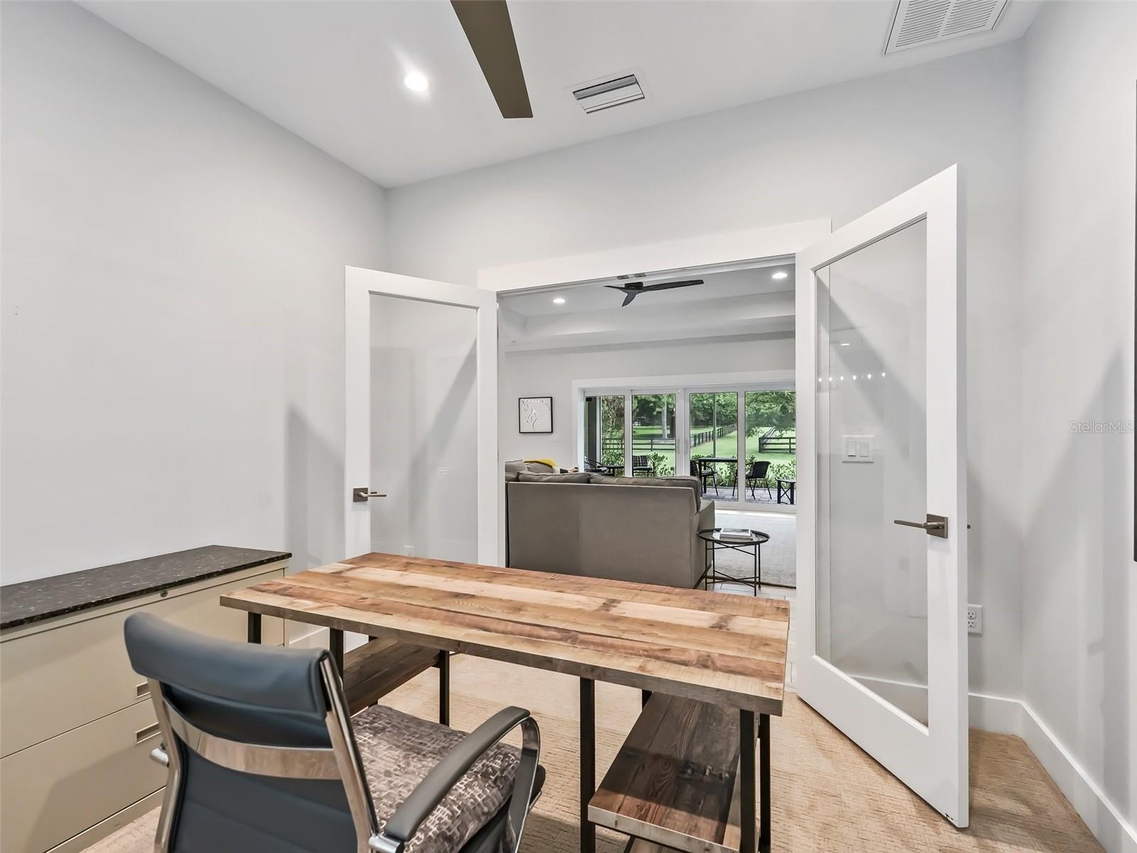 DERBY FARMS - Residential