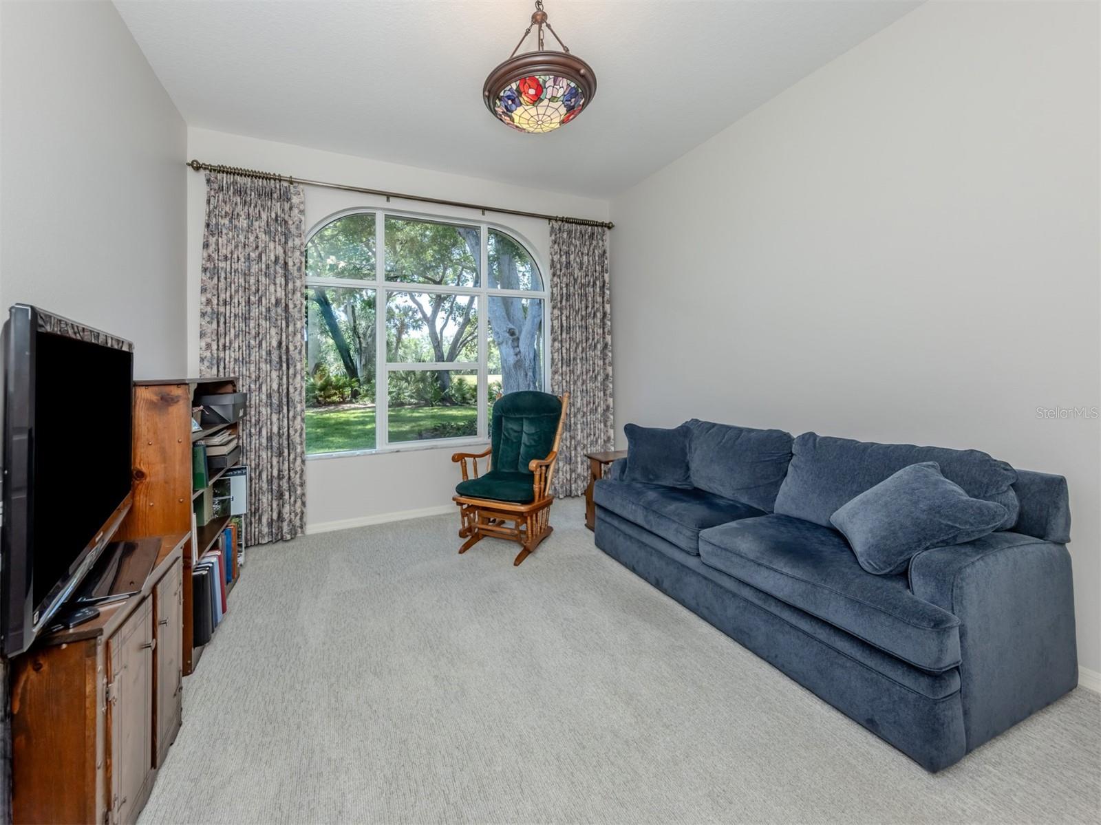 CALUSA LAKES - Residential