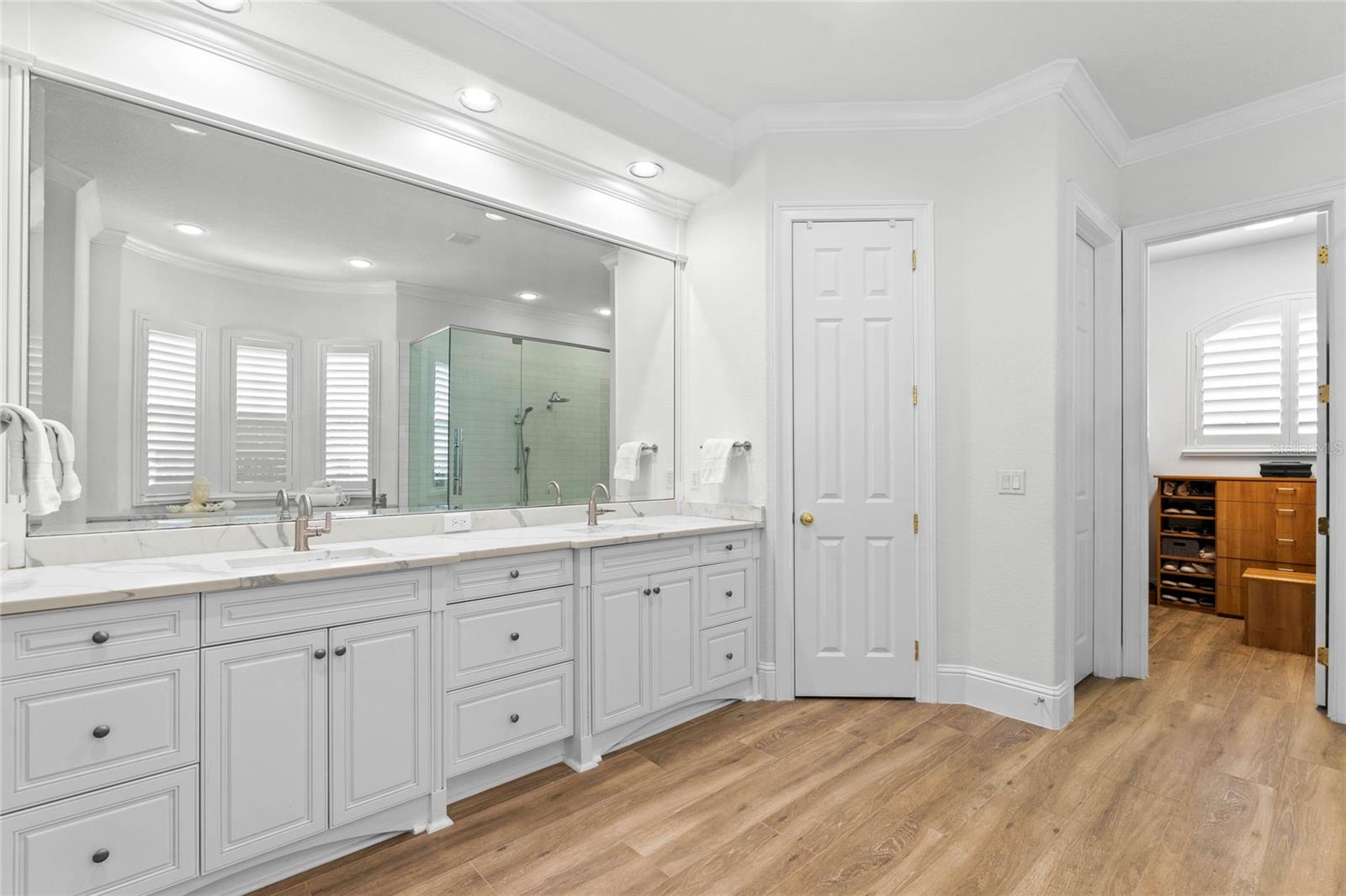 KEENES POINTE - Residential