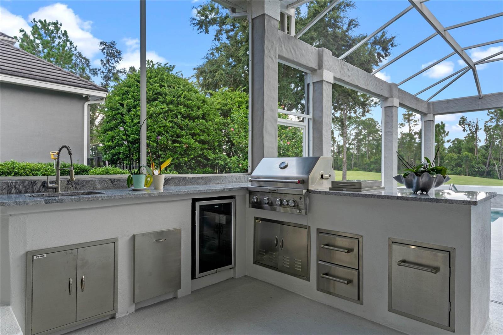 KEENES POINTE - Residential