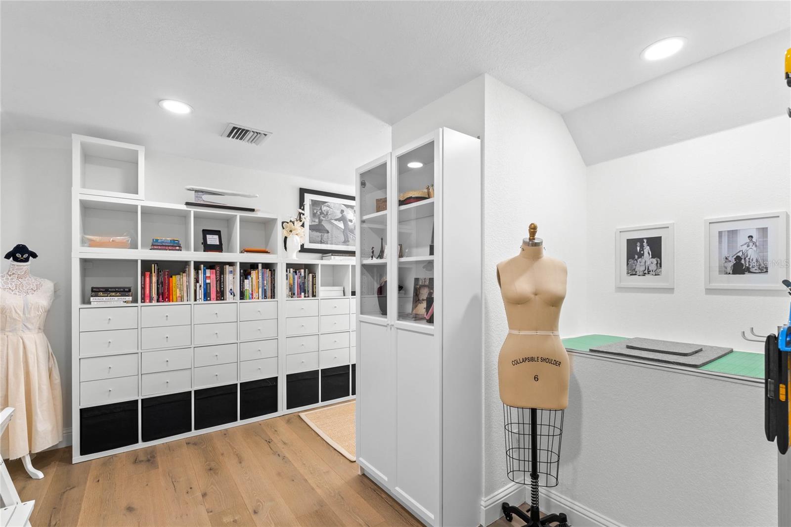 KEENES POINTE - Residential