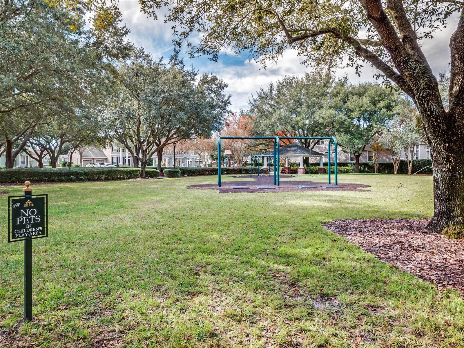 KEENES POINTE - Residential