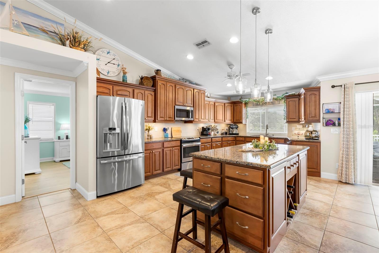 HUNTERS RIDGE - Residential
