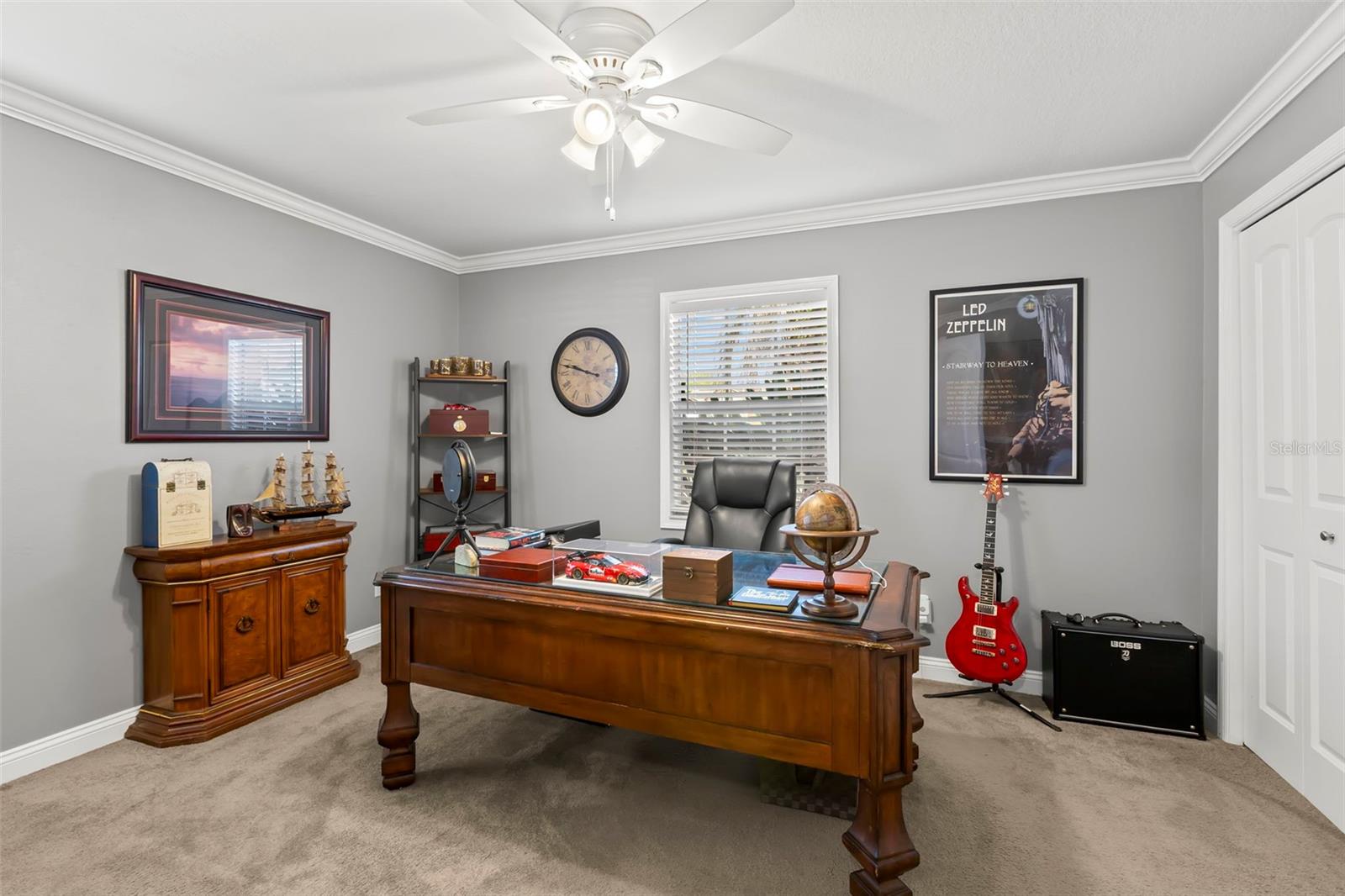 HUNTERS RIDGE - Residential