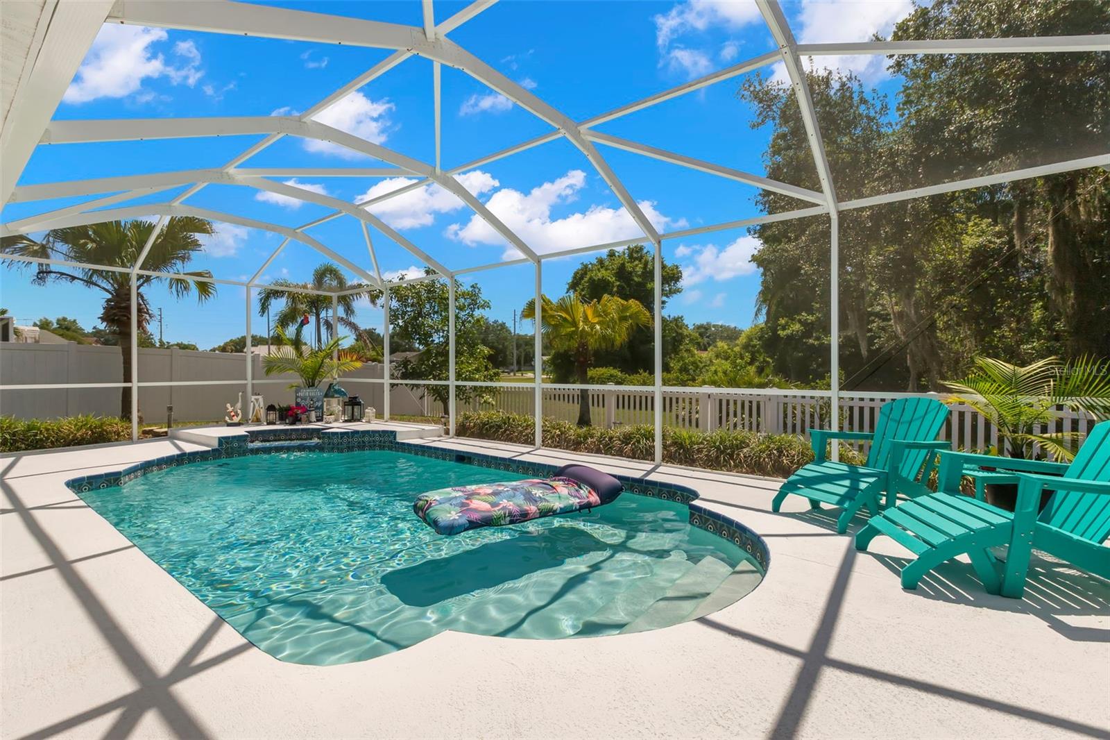 HUNTERS RIDGE - Residential