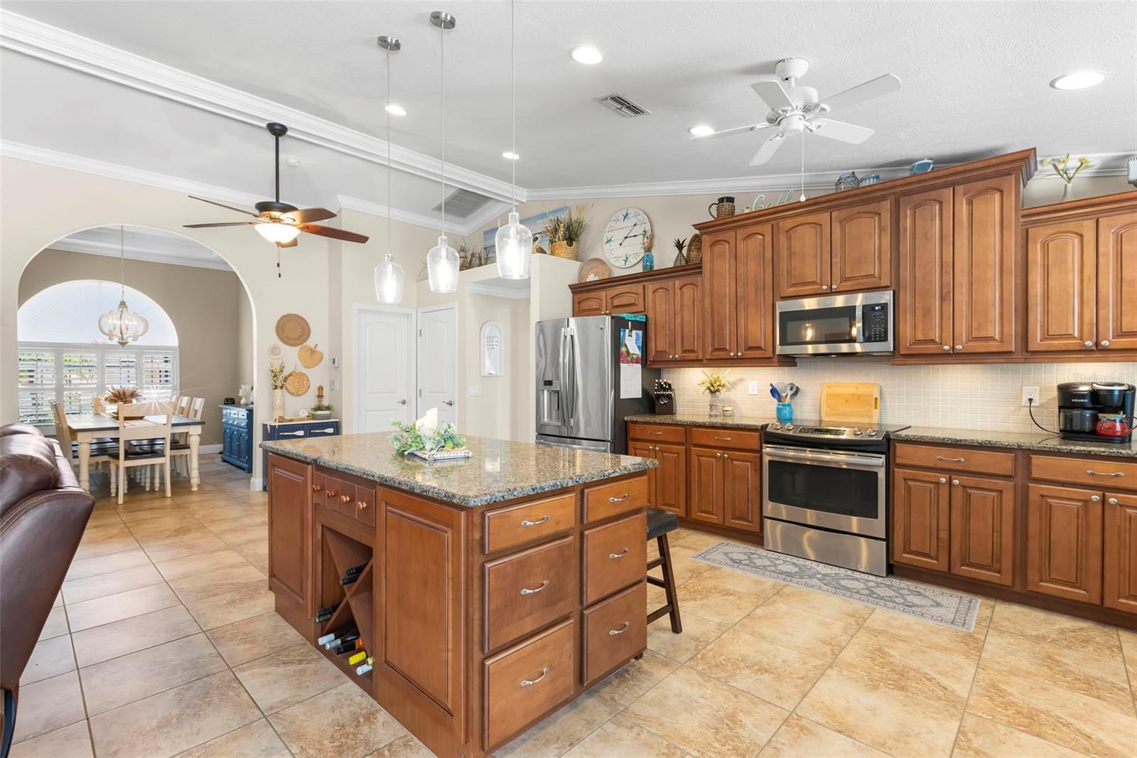 HUNTERS RIDGE - Residential