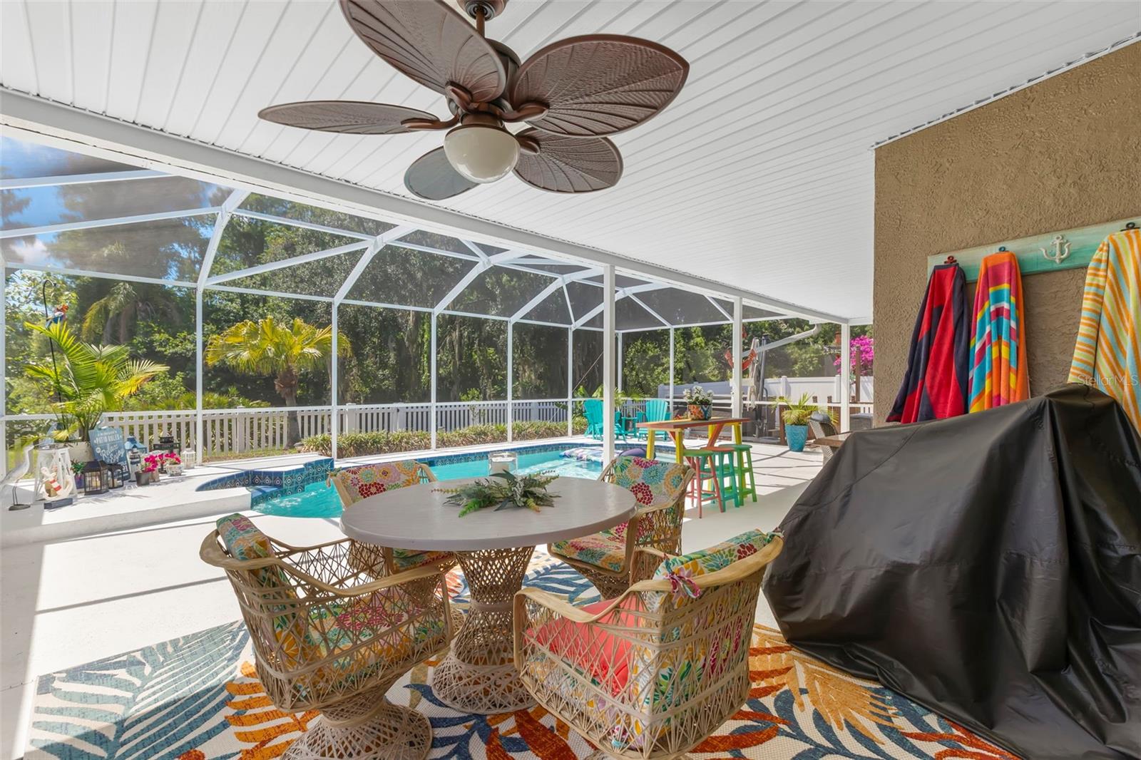 HUNTERS RIDGE - Residential
