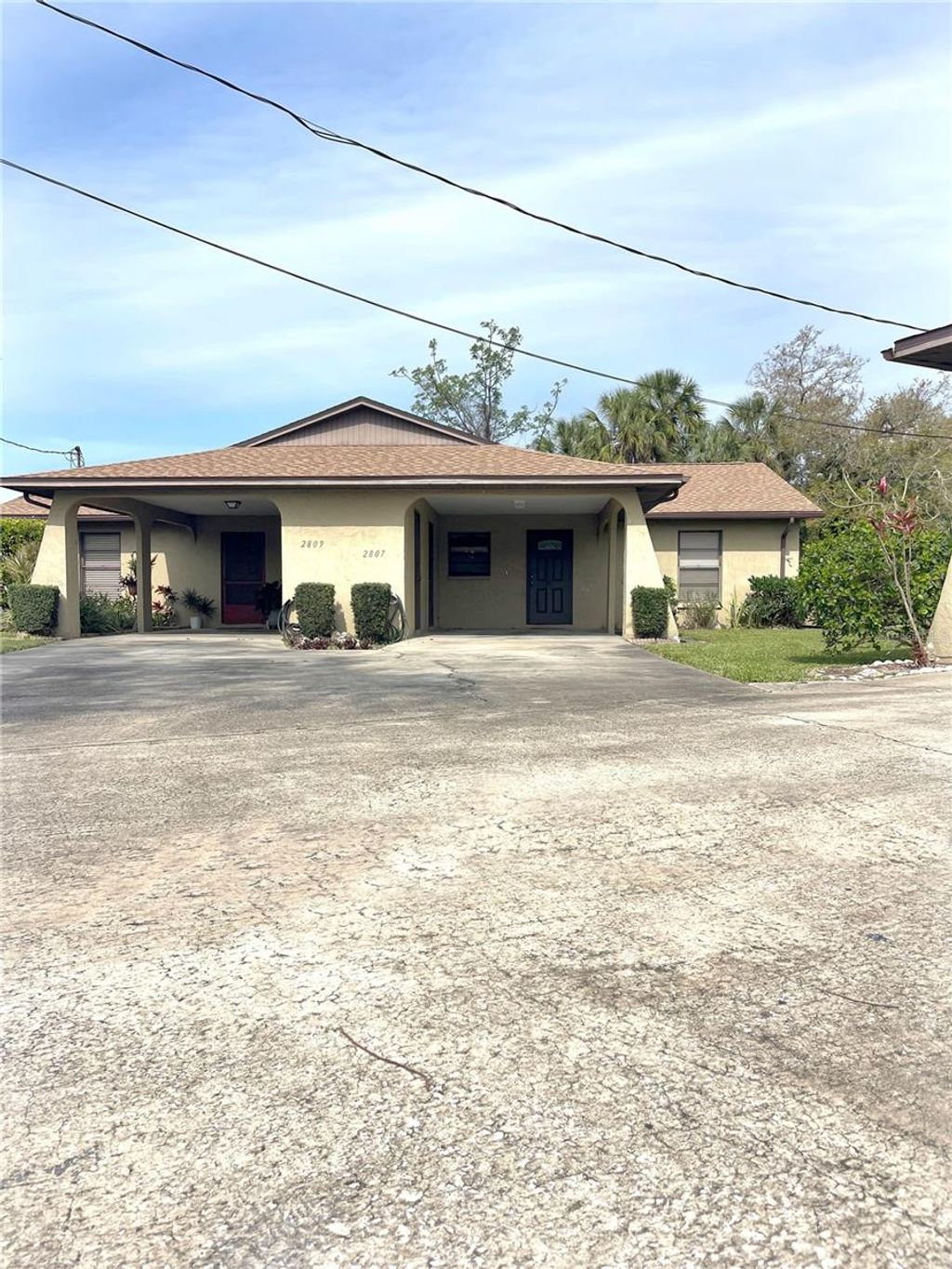 Photo of 2807 48th Ave Dr W, Bradenton, FL 34212 (MLS # A4686409)