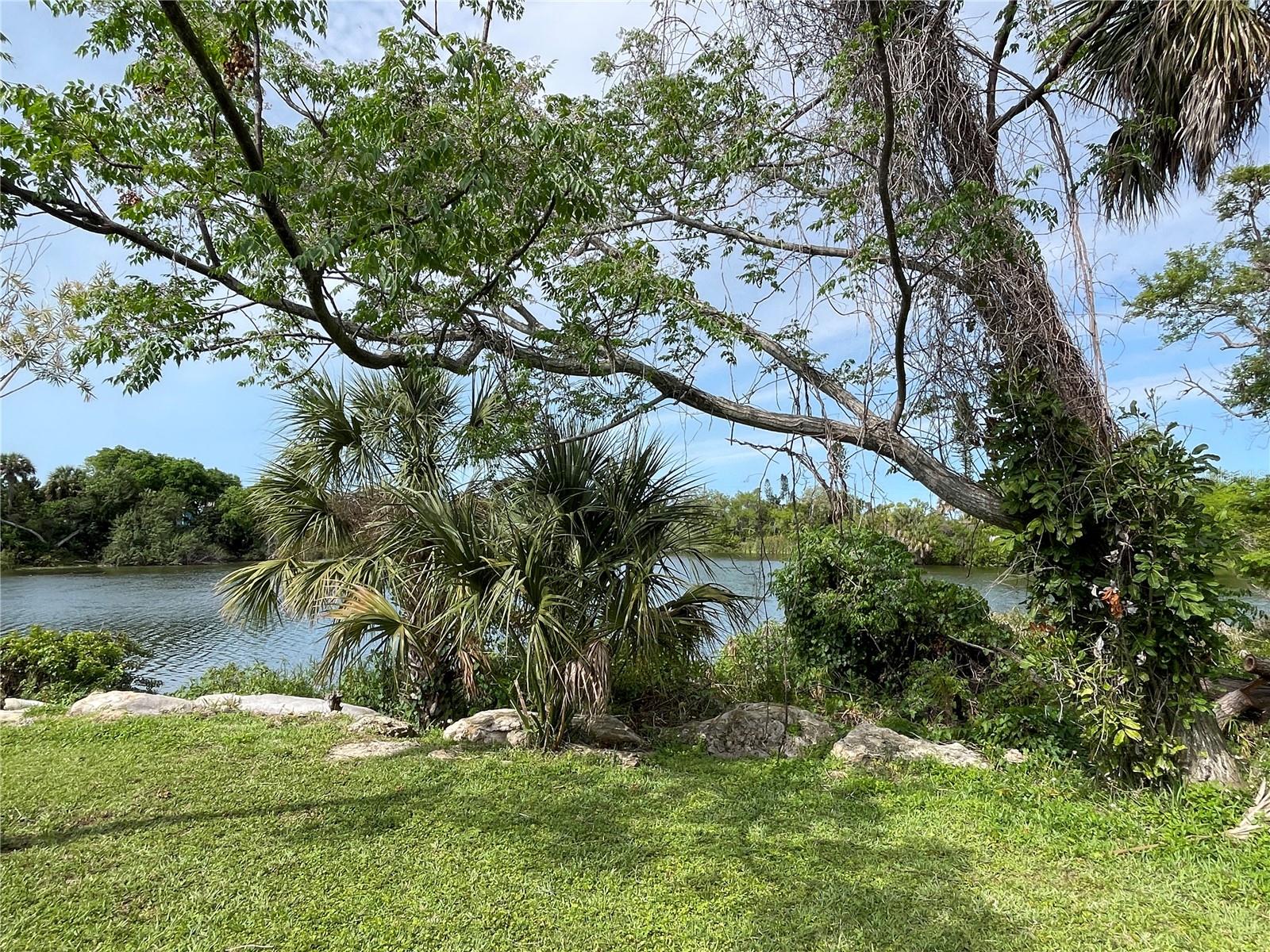 MICHELLE VILLAS - Residential