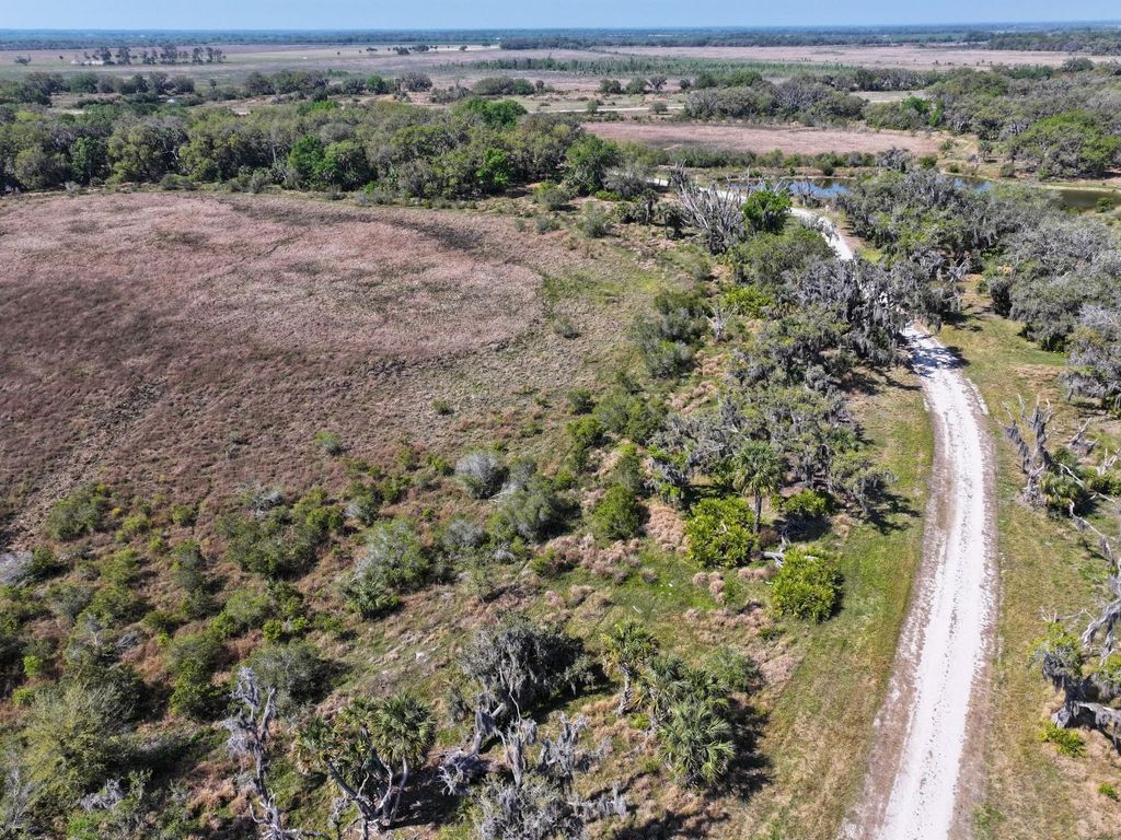 Photo of Amber Bell Trail, Lake Placid, FL 33852 (MLS # C7508441)