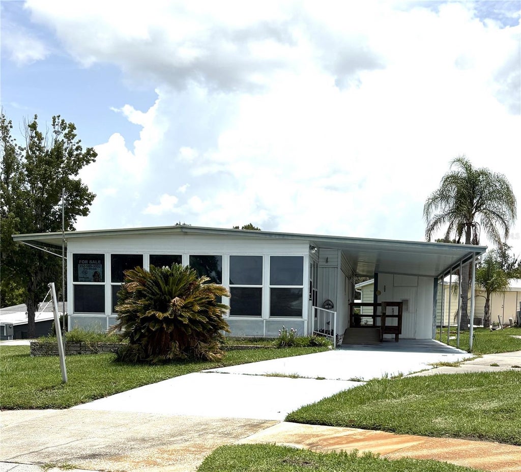 Photo of 29129 Johnston Road #2626, Dade City, FL 33523 (MLS # TB8549644)