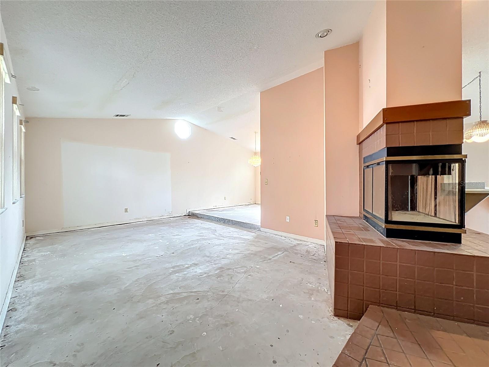 PORT ST JOHN UNIT 02 - Residential