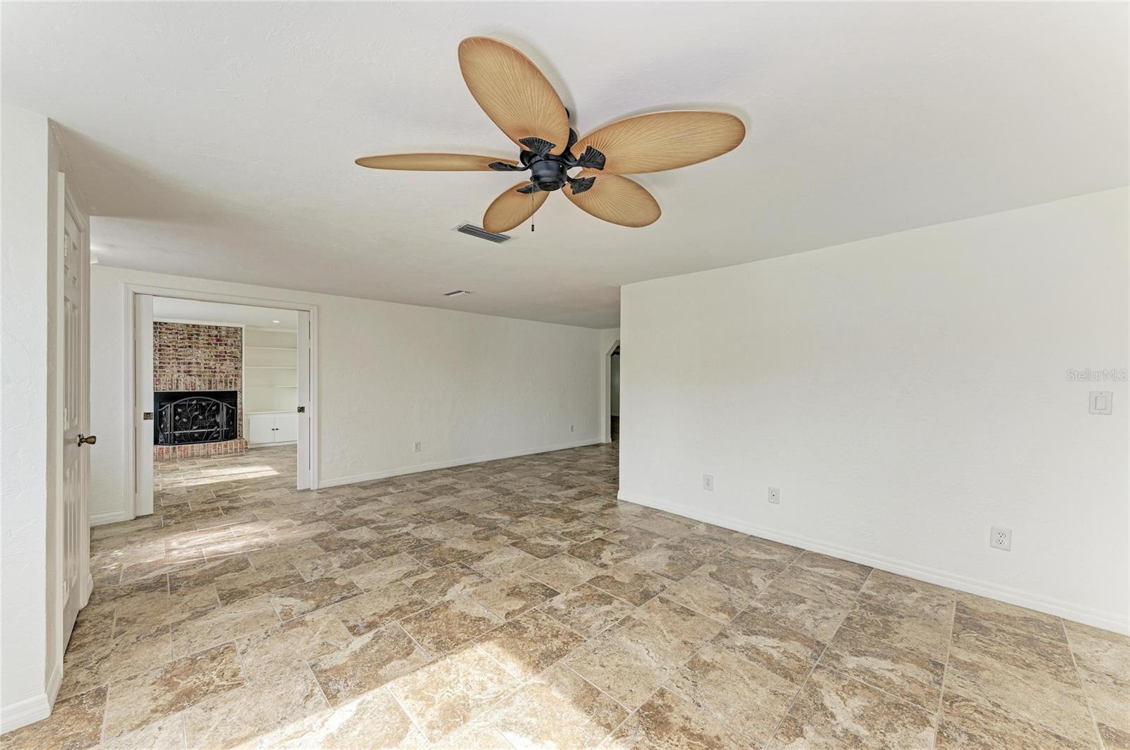 ALOISE PARK - Residential