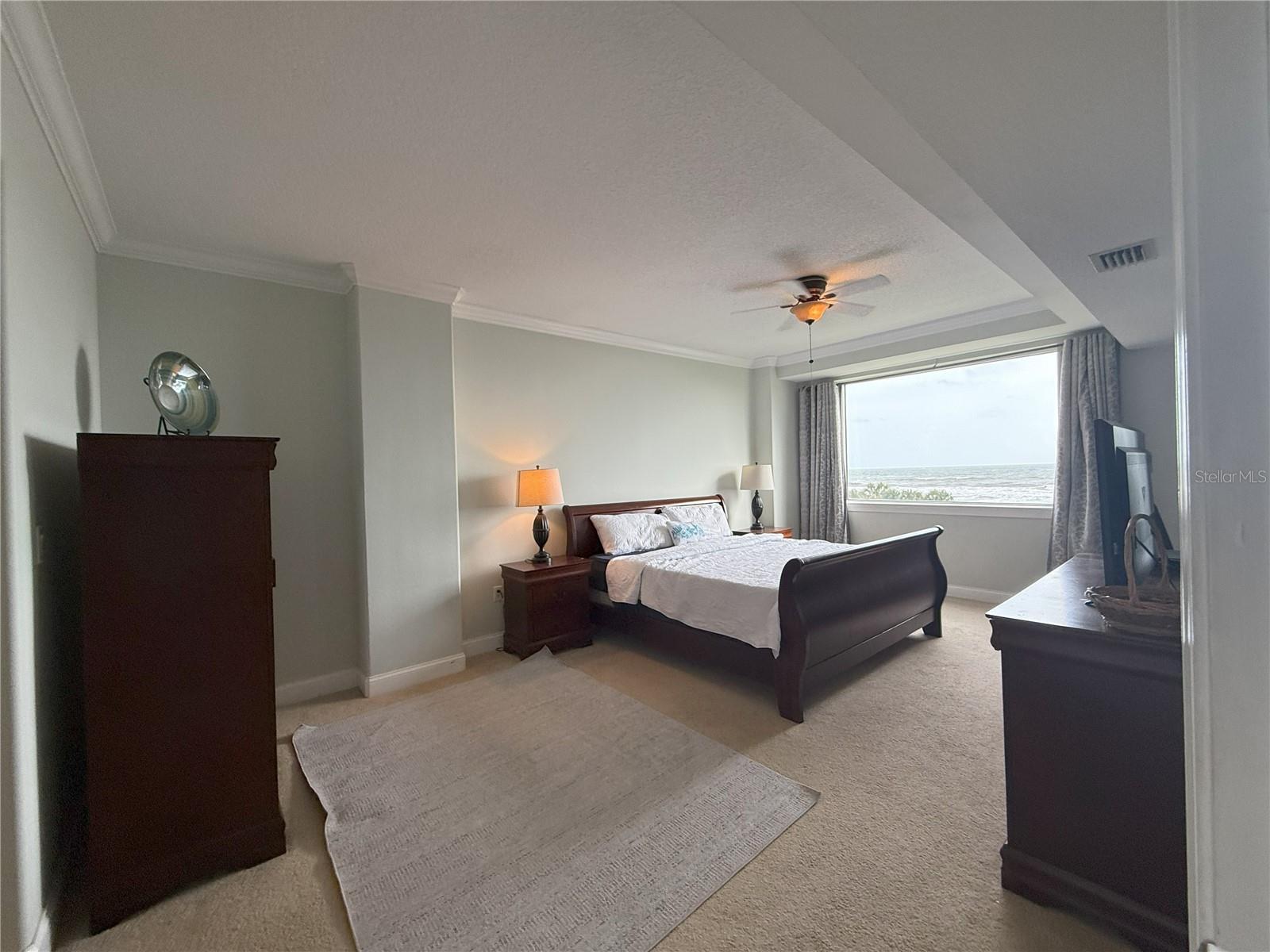 SURF CLUB CONDO 03 - Residential Lease