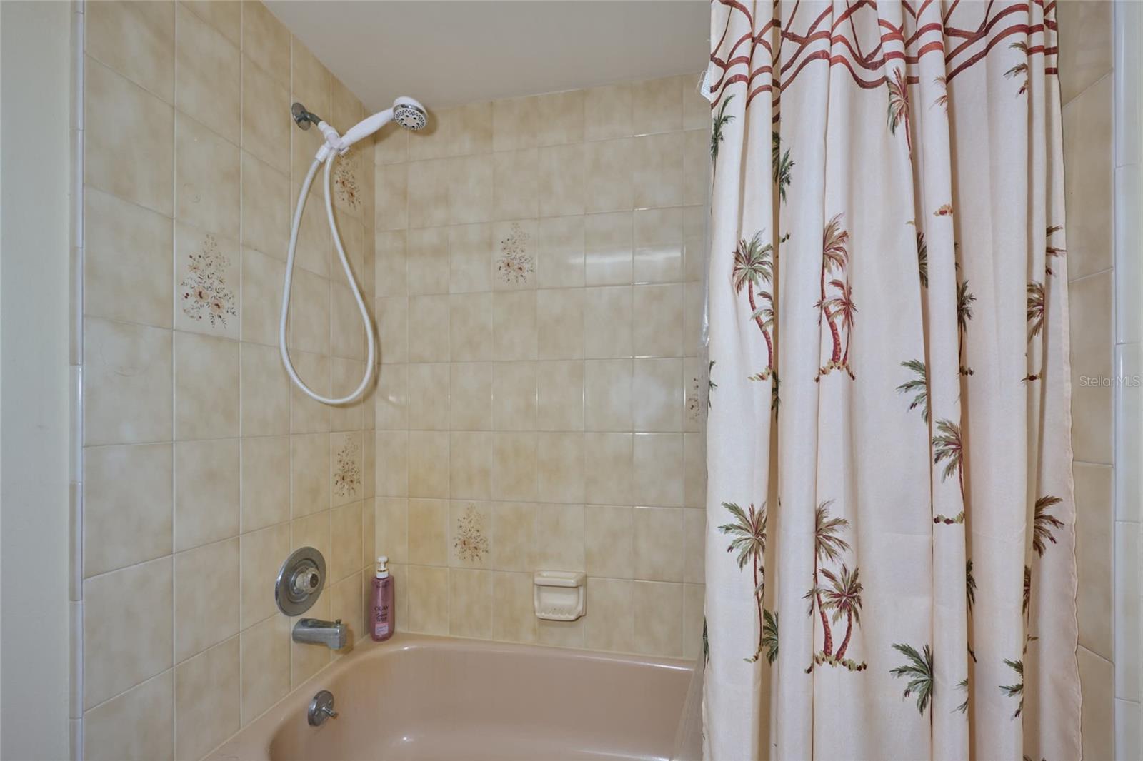 INDIAN LAKE ESTATES - Residential