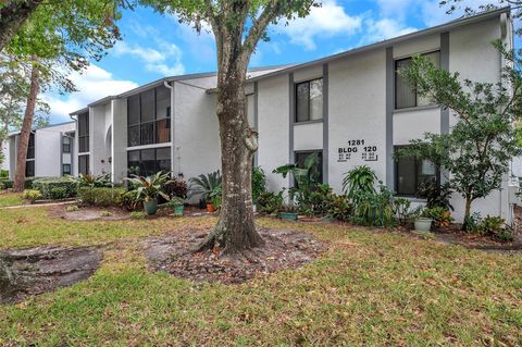 A home in TARPON SPRINGS