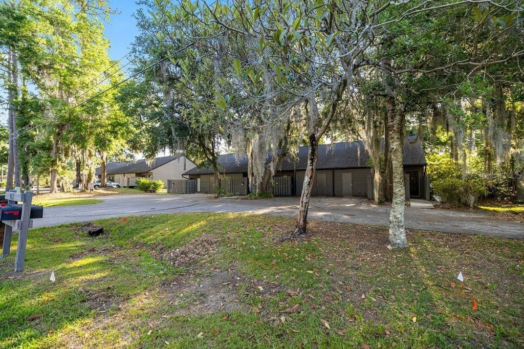 Photo of 4151 SE 22nd Avenue, Ocala, FL 34480 (MLS # OM725149)