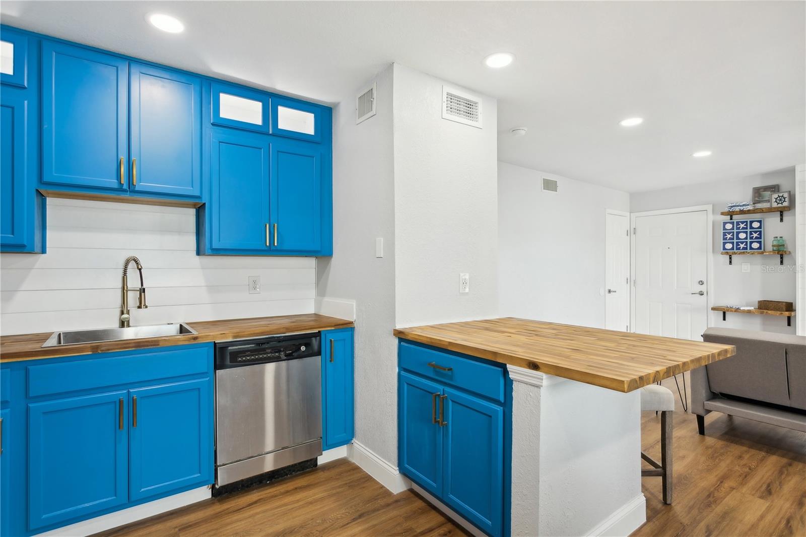 WATERSIDE AT COQUINA KEY NORTH - Residential