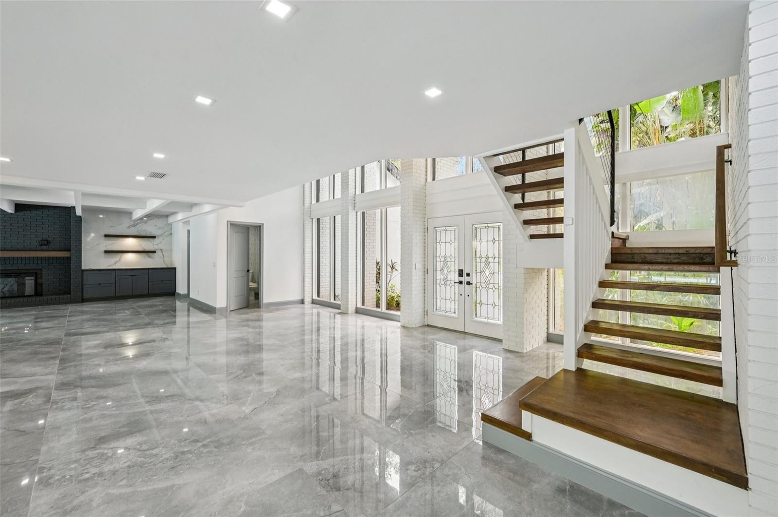 BENT TREE VILLAGE REP - Residential