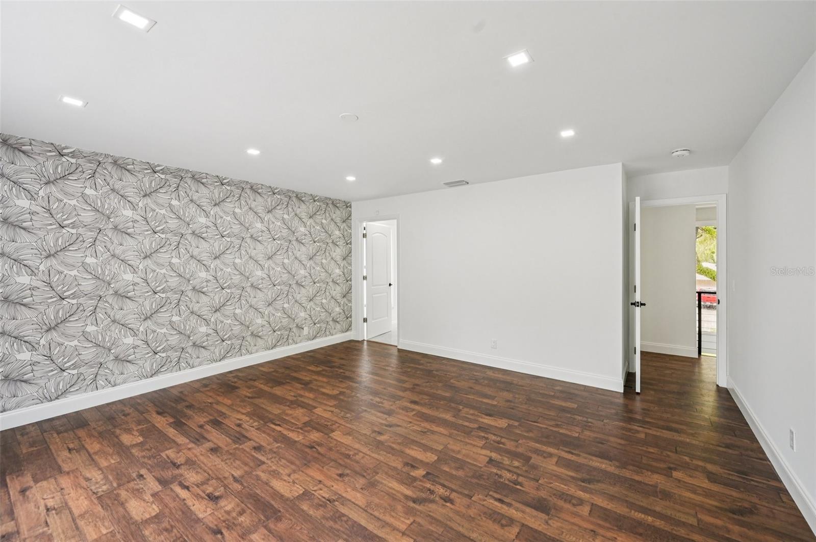 BENT TREE VILLAGE REP - Residential