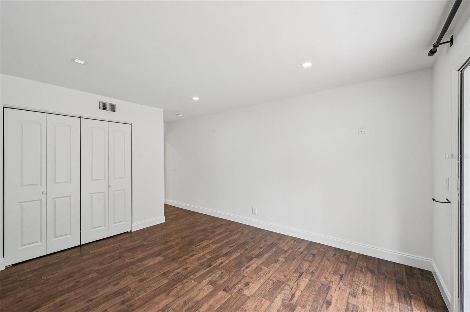 BENT TREE VILLAGE REP - Residential