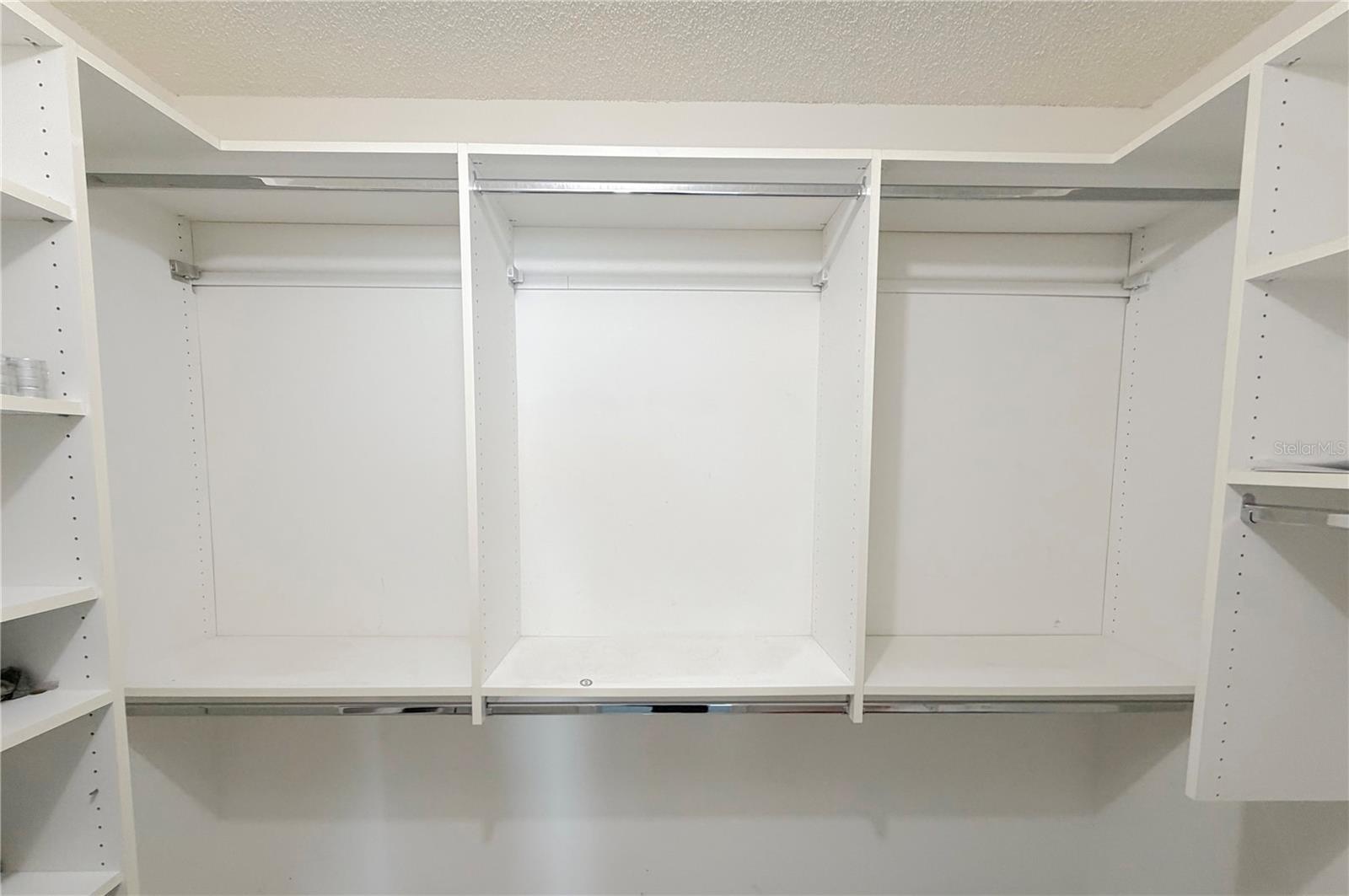 HENDERSON ROAD SUB UNI - Residential