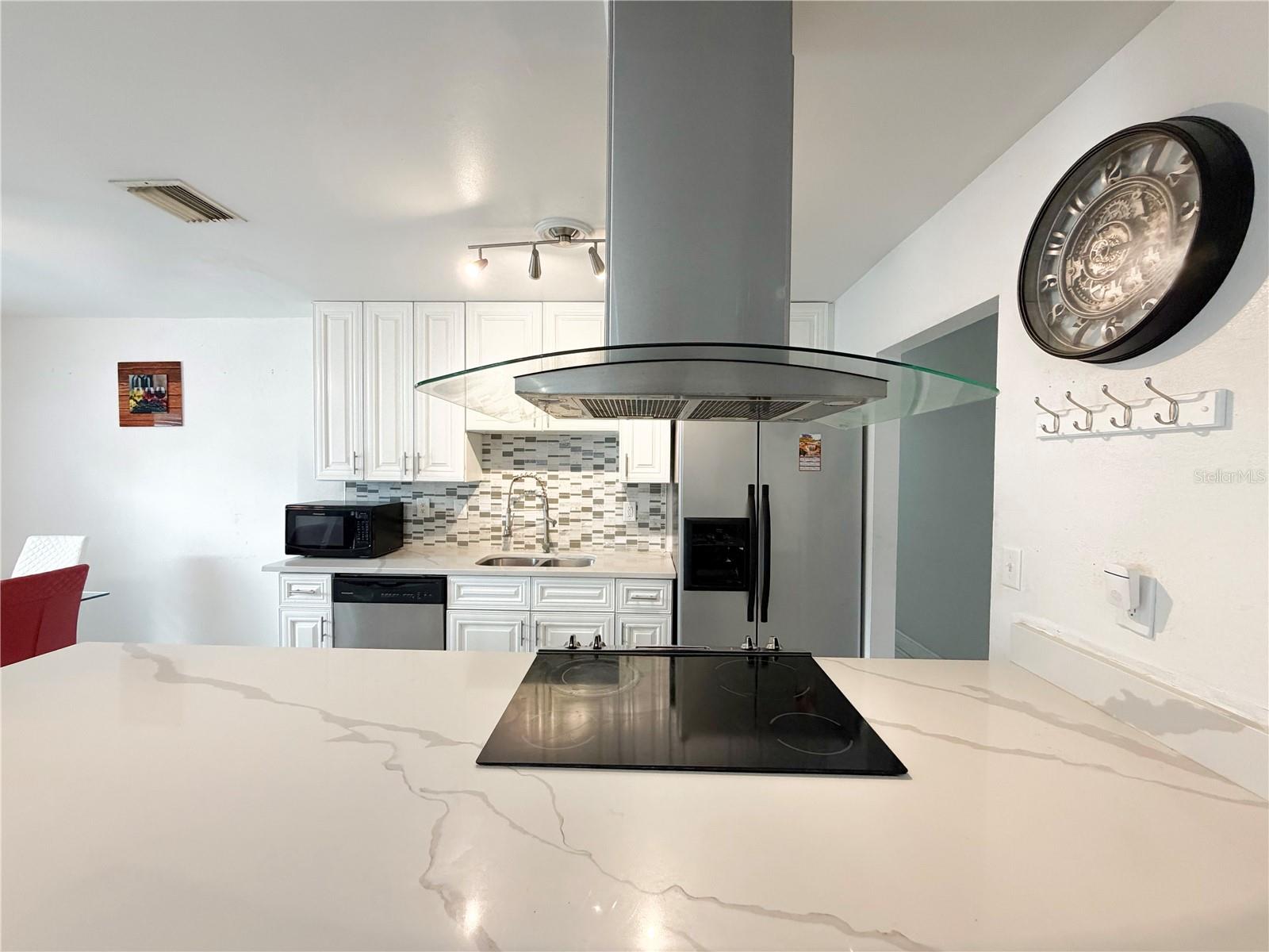 HENDERSON ROAD SUB UNI - Residential