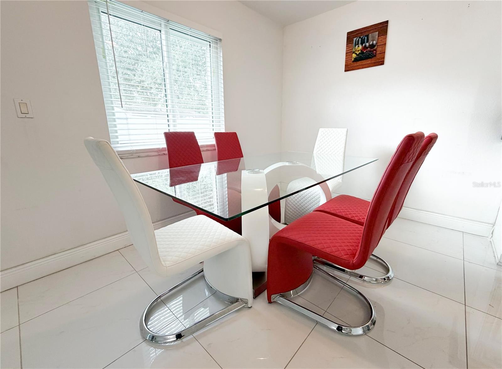 HENDERSON ROAD SUB UNI - Residential