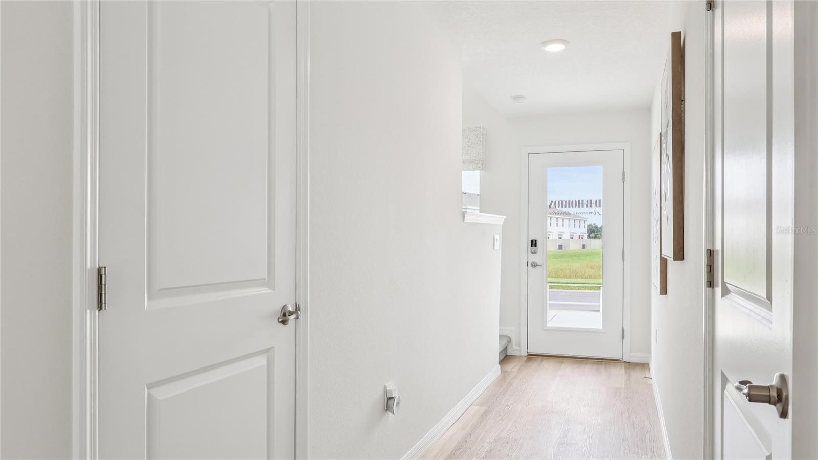 THE TOWNS AT LAUREL COMMONS - Residential