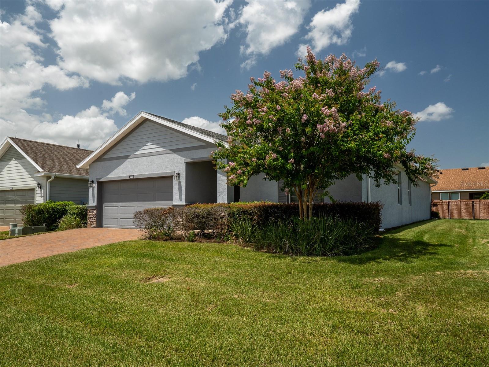 5555 NW 40TH PLACE