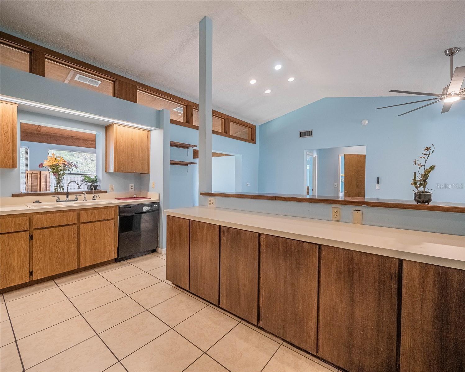 IMPERIALAKES PH 01 - Residential Lease