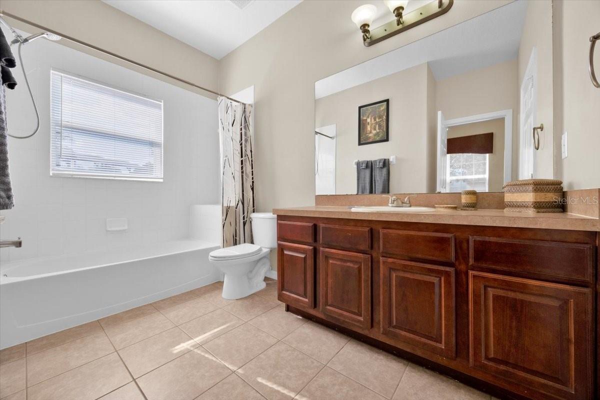 WYNDHAM POINTE - Residential