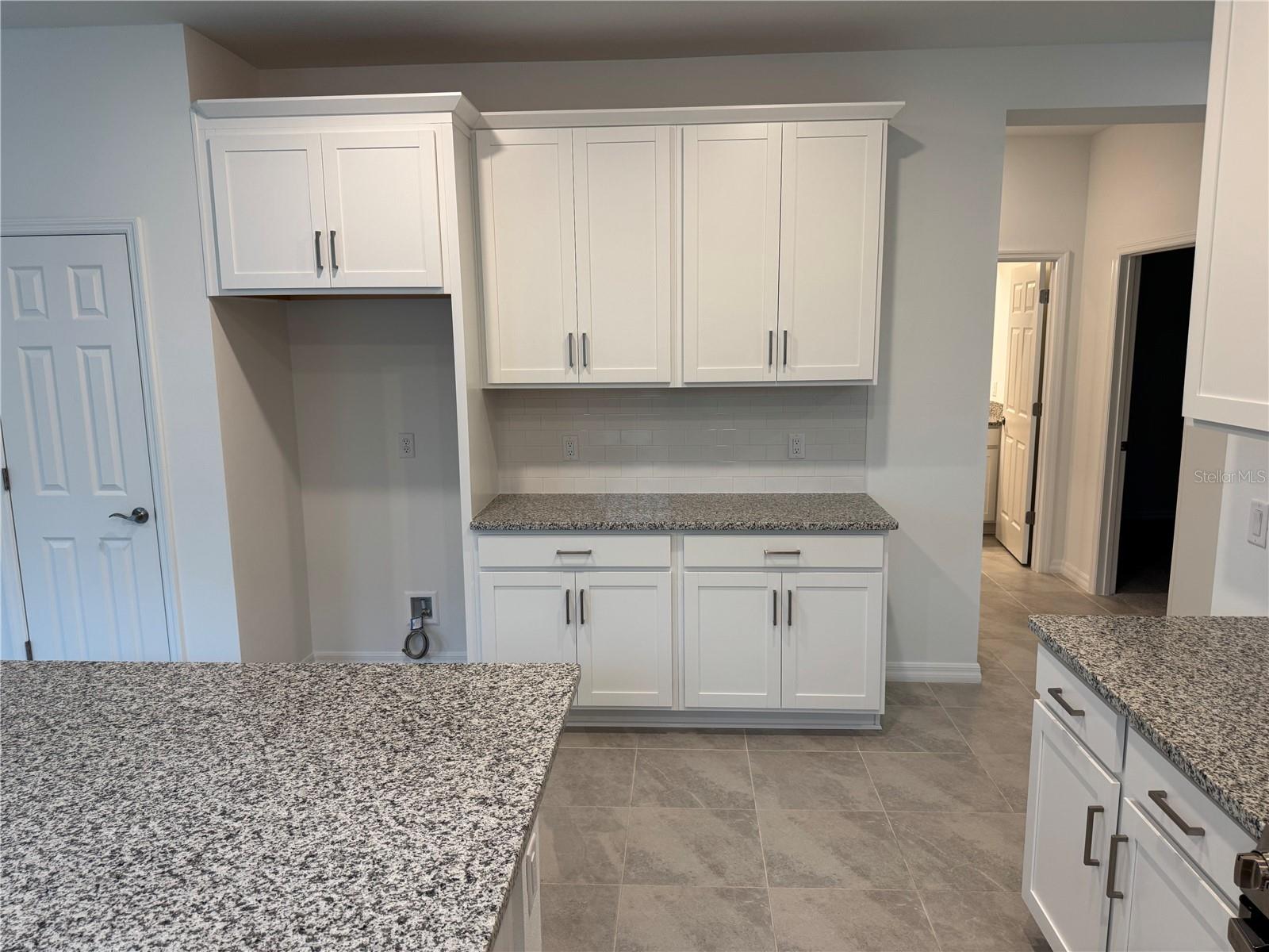 SWEETWATER VILLAS AT LAKEWOOD RANCH - Residential