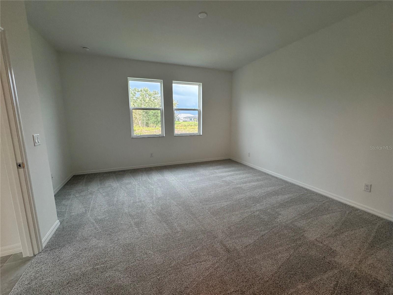 SWEETWATER VILLAS AT LAKEWOOD RANCH - Residential