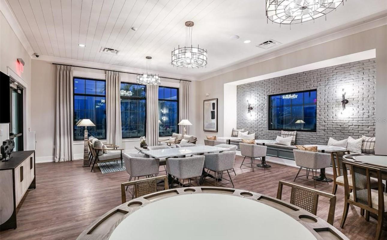 SWEETWATER VILLAS AT LAKEWOOD RANCH - Residential