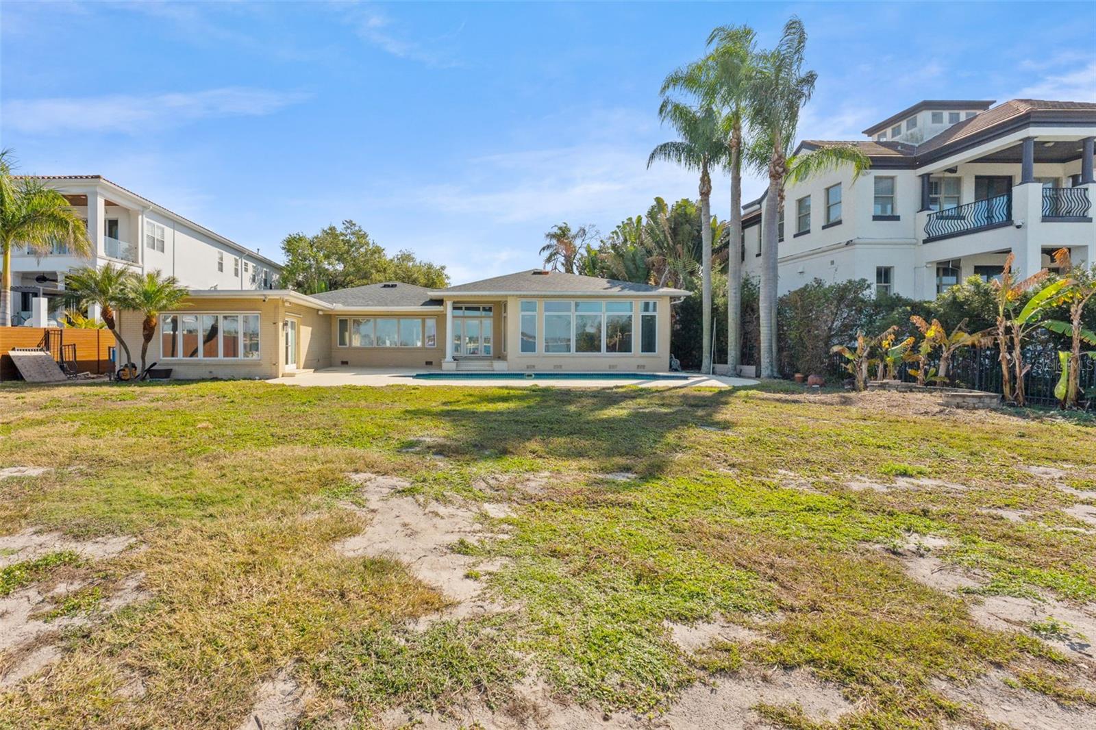 DAVIS ISLANDS PB10 PG52 TO 57 - Residential