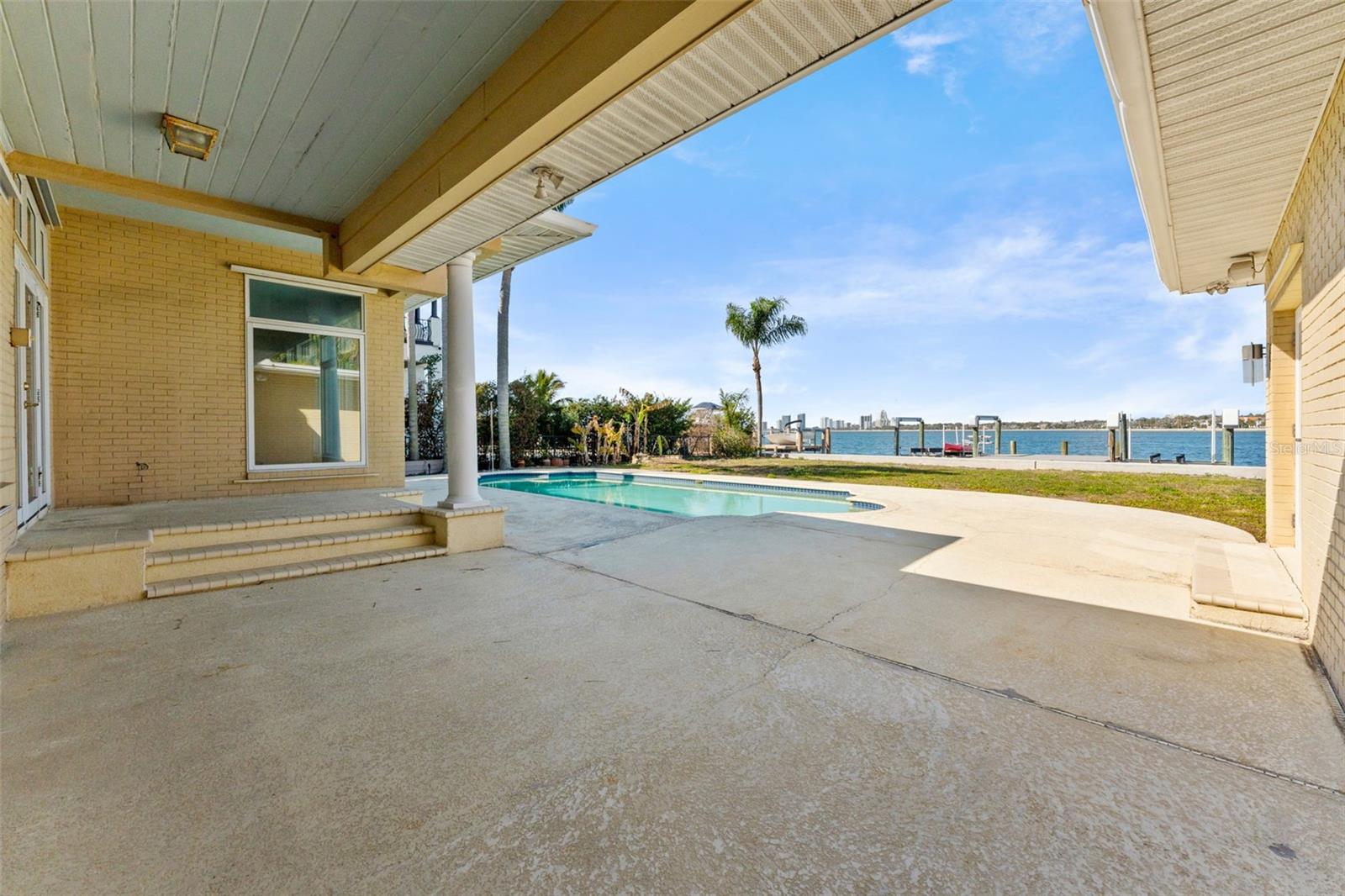 DAVIS ISLANDS PB10 PG52 TO 57 - Residential