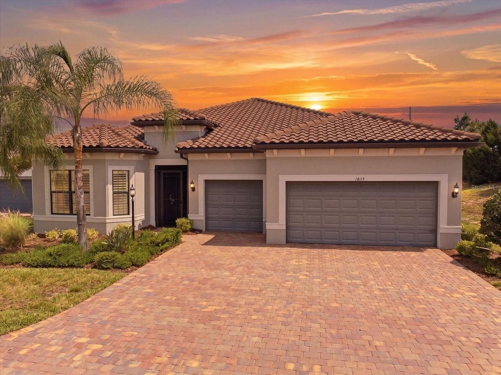 Photo of 18115 Littleton Place, Bradenton, FL 34202 (MLS # A4693527)