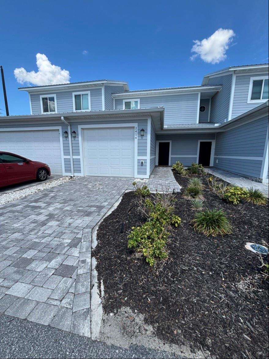 BOUNT & WHITLEDGE SUB - Residential Lease